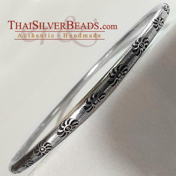 Hill Tribe Silver Print Bangle  - sbgcus030_2