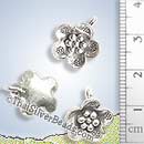 Silver Flower Pendant With Daisy Motif Petals - P0031- (1 Piece)